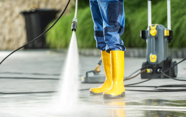 Best Garage Pressure Washing  in Inverness, CA